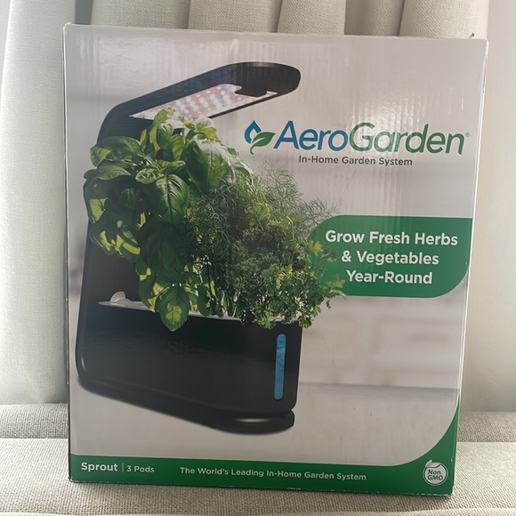AEROGARDEN Sprout with 3 Pods, NWT - Picture 8 of 8